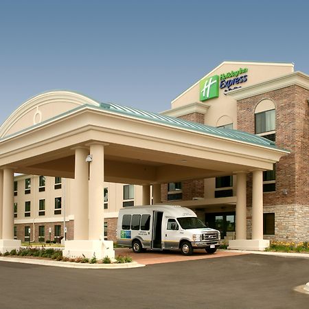 Holiday Inn Express & Suites Madison-Verona By Ihg Luaran gambar