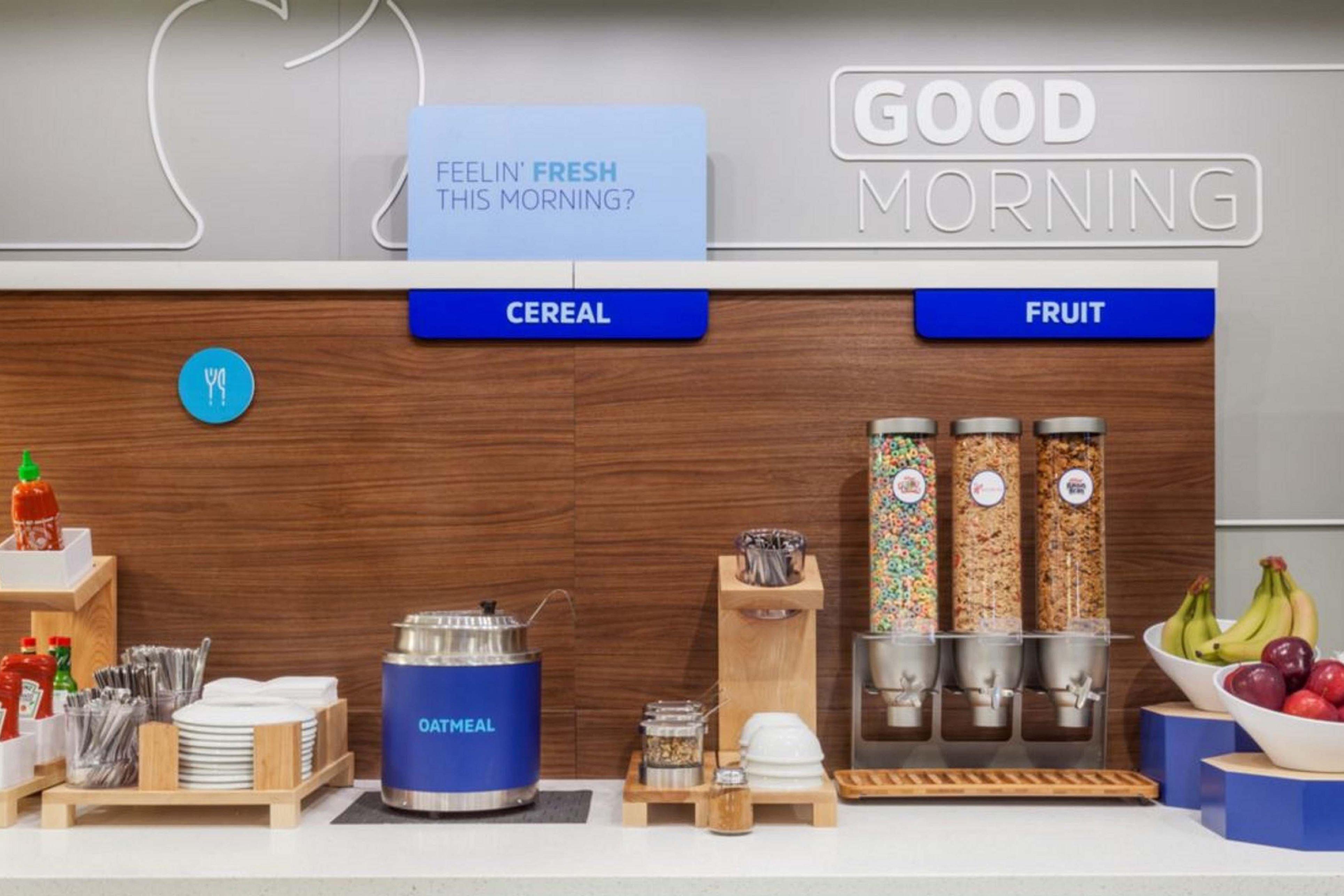 Holiday Inn Express & Suites Madison-Verona By Ihg Luaran gambar