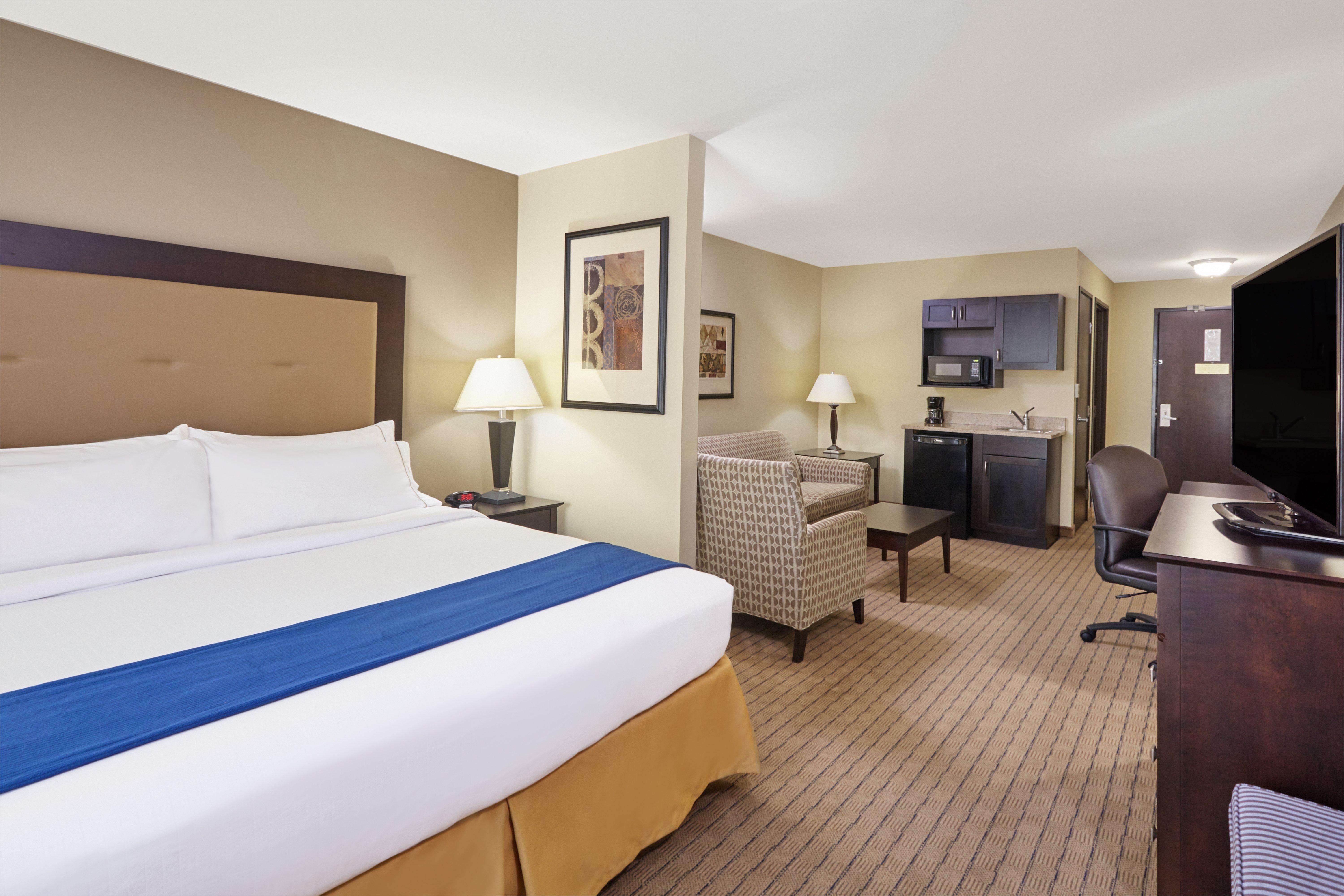 Holiday Inn Express & Suites Madison-Verona By Ihg Luaran gambar