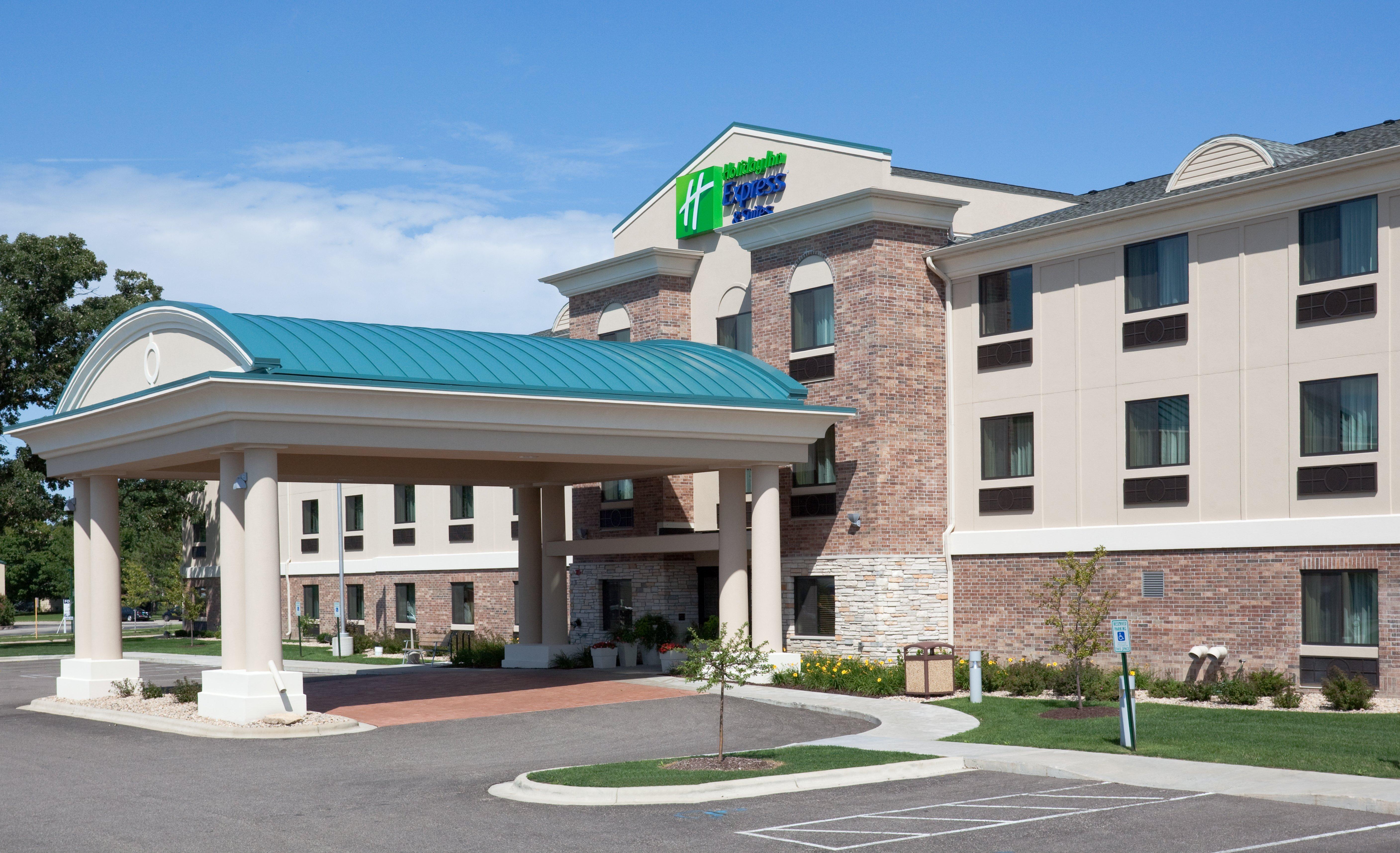 Holiday Inn Express & Suites Madison-Verona By Ihg Luaran gambar